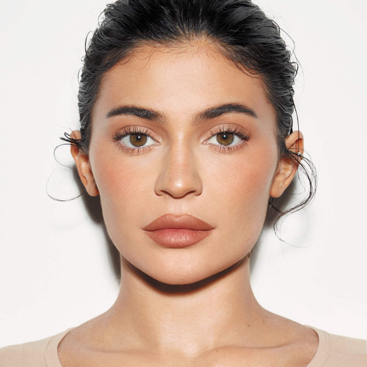 <Kylie's Concealer Campaign Look Bundle>|<KL008>