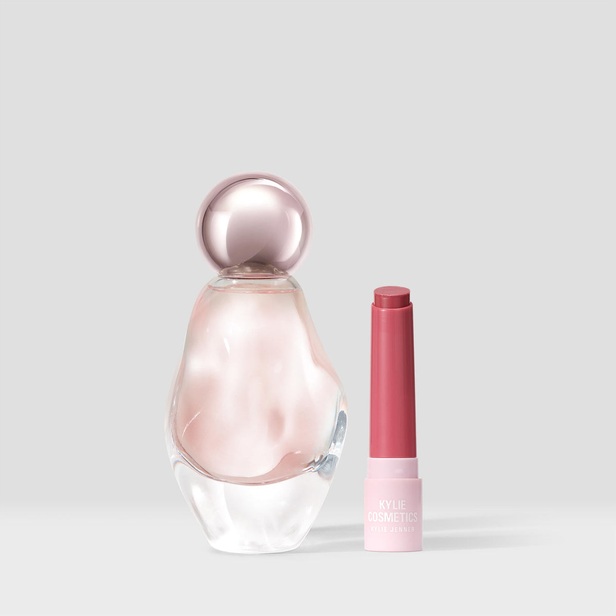 <Cosmic Kylie Jenner 50ml & Tinted Butter Balm Gift Set>|<KF154>