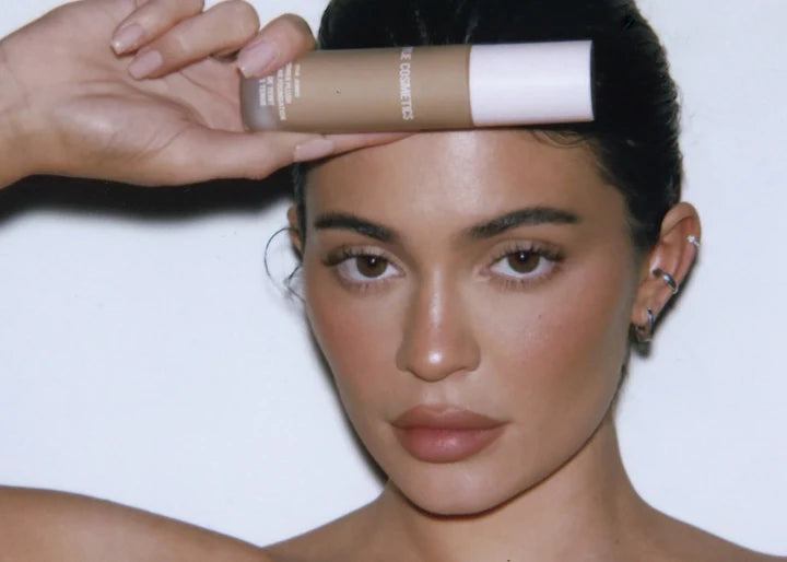 Kylie wearing Power Plush foundation